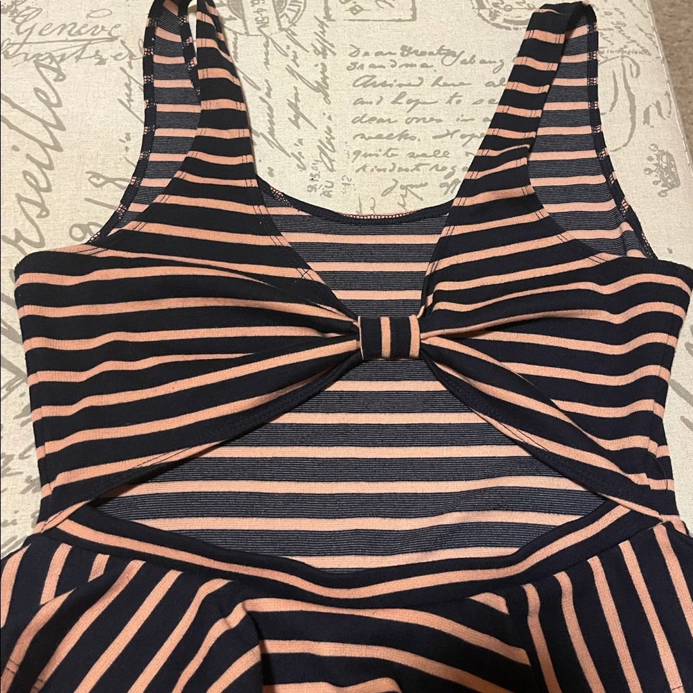 Mini dress - Picture 4 of 7